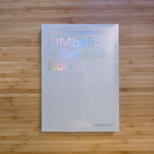 Le Sserafim - "Leniverse" Photobook