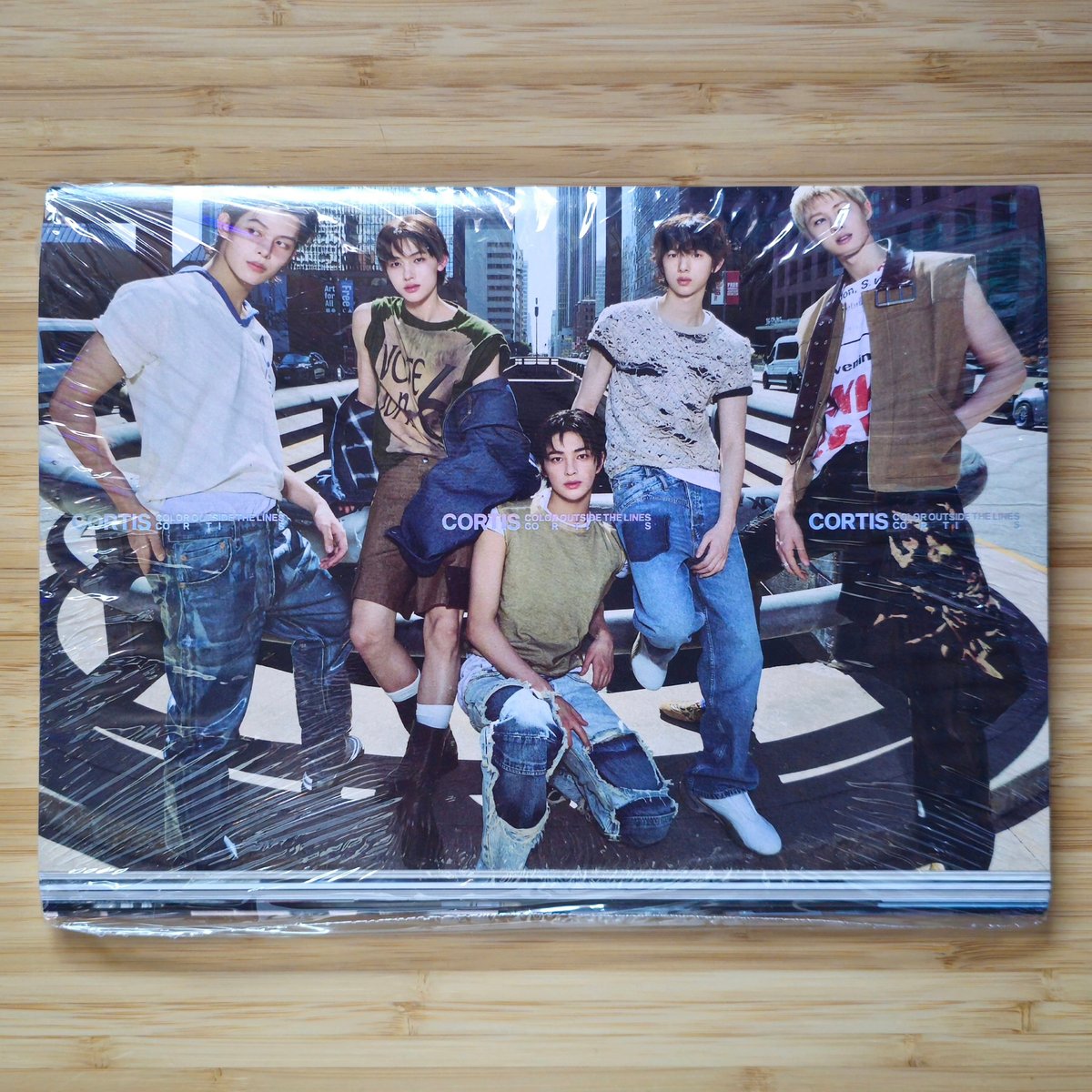 Cortis - "Color outside the lines" Album